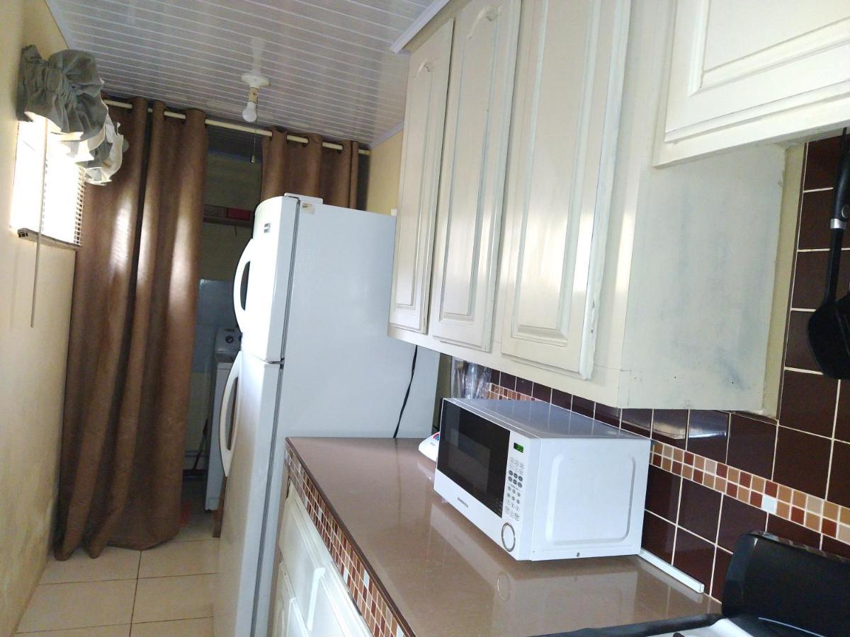 Gables Vacation Rentals With Private Gated Parking Onsite Knockpatrick Exterior photo