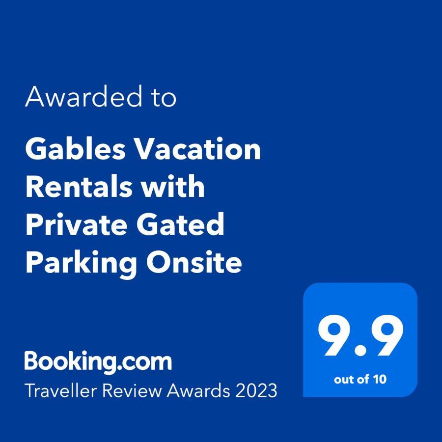 Gables Vacation Rentals With Private Gated Parking Onsite Knockpatrick Exterior photo
